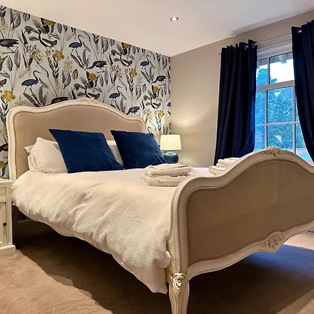 Lynford Holiday Cottages Nestled In The Heart Of Thetford Forest Mundford Room photo