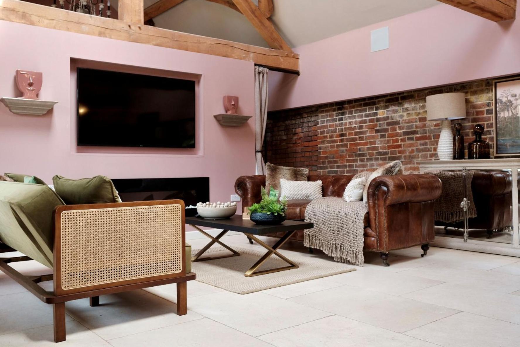 Lynford Nestled In The Heart Of Thetford Forest * Mundford