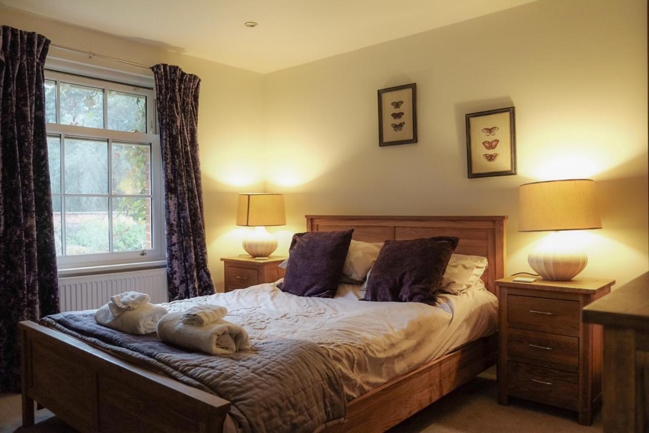 Lynford Nestled In The Heart Of Thetford Forest Mundford